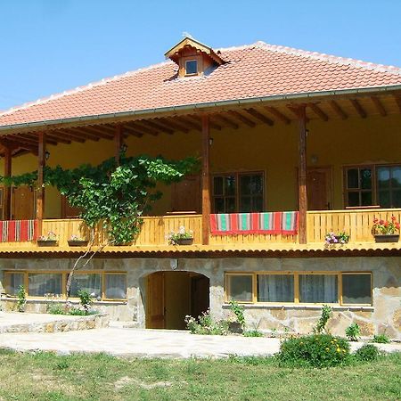 Pelican Birding Guest House Vetren  Exteriér fotografie