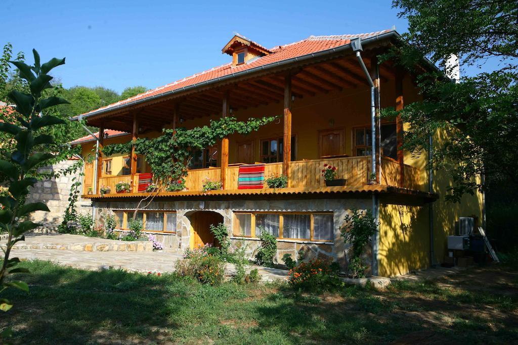 Pelican Birding Guest House Vetren  Exteriér fotografie